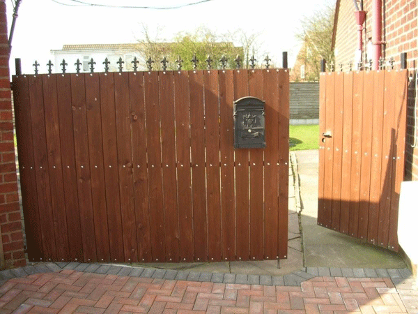 Wooden Driveway Gates
